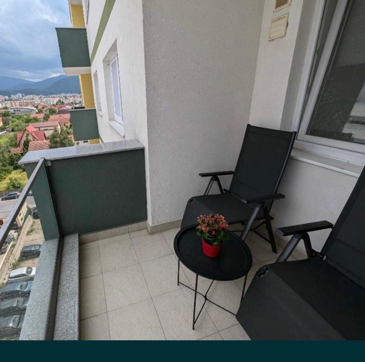 Segovia Apartament 2 Apartment Брашов Екстериор снимка